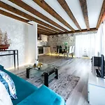 Apartment 4 You